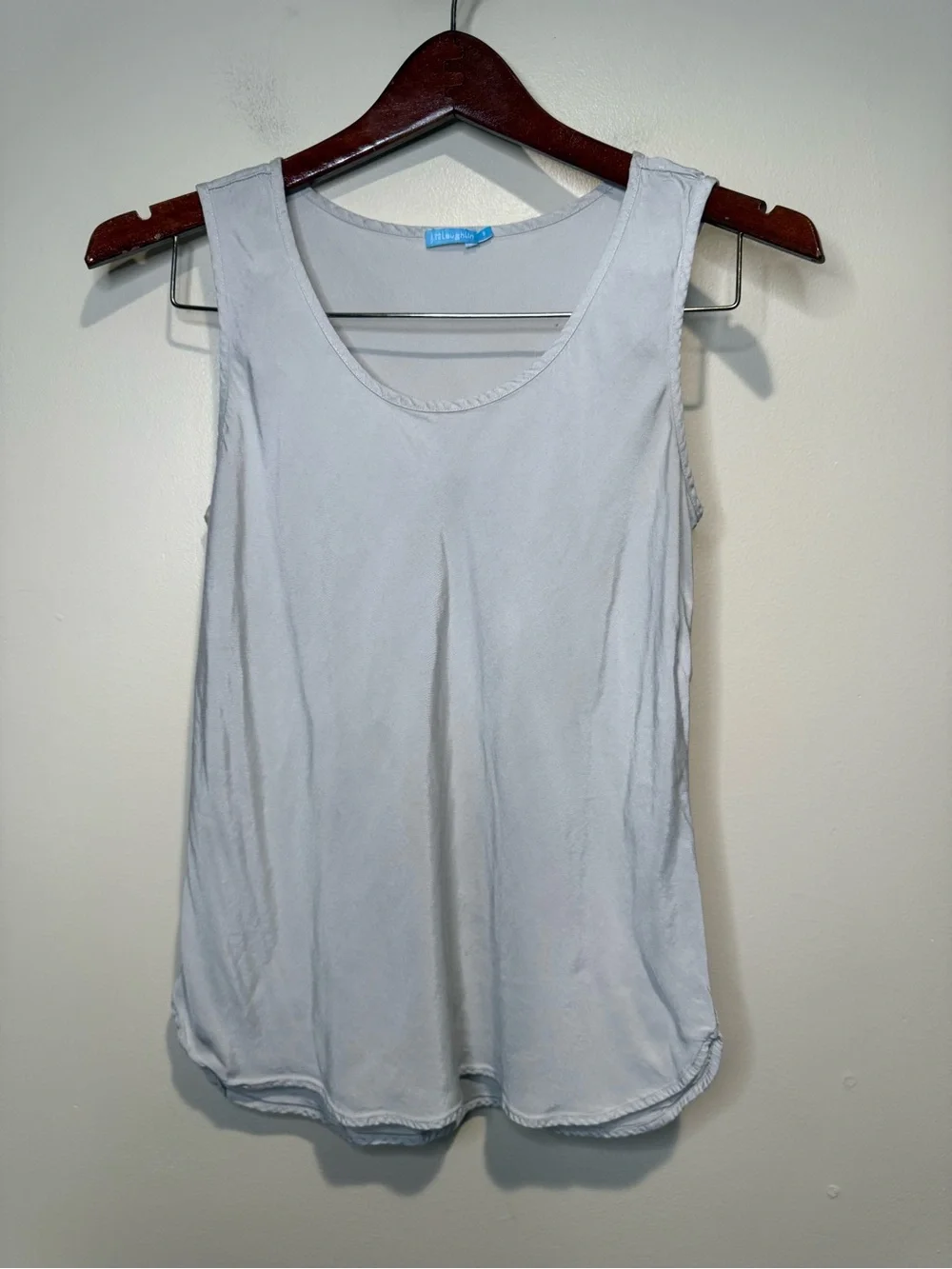 J.McLaughlin Silky flowy sleeveless blouse tank top light grey size small *flaw
